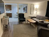 70in TV! Free Parking Downtown! Hotels in Dover