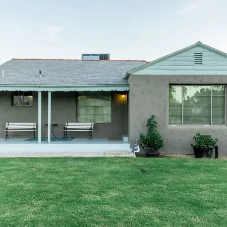 3BR Remodeled Home in Mesa | Near LightRail | CAR!