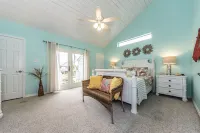 Spacious home on main canal.