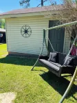 Cozy, comfortable Lakehouse getaway - Sleeps 10! WiFi, Private Dock - 3-Star