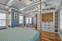 Luxury 3BR, 2 Full + 2 Half Baths / Walk to Elmwood / Garage / EV Charger / AC