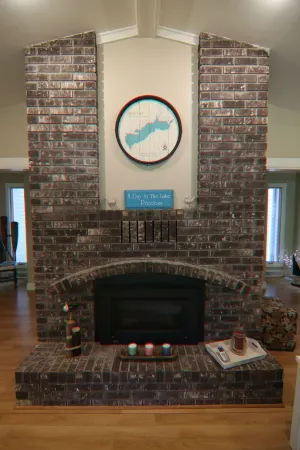 Cozy, modern home with views of beautiful Green Lake. Sleeps up to 4 & lg. deck