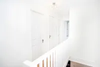 CITY CENTRE ★ FREE PARKING ★ 2 BED HOUSE ★ MODERN