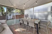 Closest Stay to Downtown Mt Dora - Renovated - Walk Everywhere - 5-Star Reviews