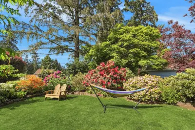 Mid Century Modern Retreat w/ Expansive Garden and Central A/C