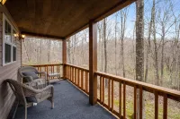 HOT TUB! Tiny Home Fire Pit! Pet Friendly on 5 Acres of Seclusion!