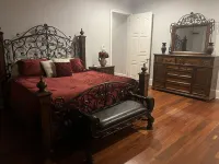 Sleeps 20. Spacious 7-Bedroom House in Callahan Just 15 Min from Jax Airport.