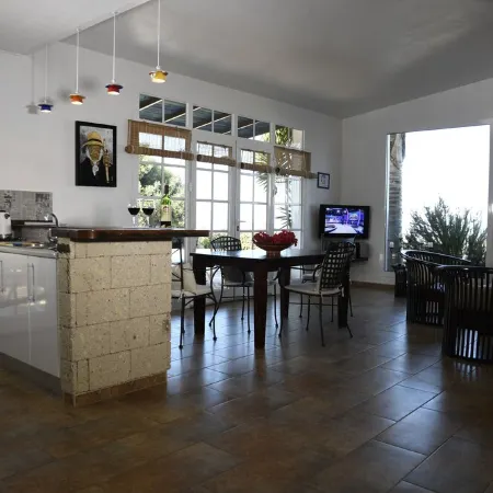 panoramic view  Vineyards 2 Bed+2bathrrooms Pool Heated