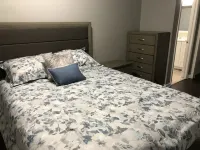 Saint Clair River  Two Bedroom apt private entrance New Construction Hotel a Clay Township