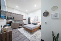 Above Starbucks in Downtown Logan ~ Fast Wifi ~ Free Netflix