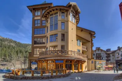 Pallisades Village View Condo