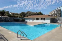 See the Waves Crashing!  7 Night Min. In Season, 3 Night Min. Off Season - Hot Tub