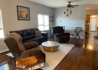 The Lodge in Great Bend - Homestays