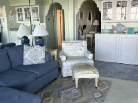 Magnificent Ocean Front. Beautiful Five-Star. Perfect, Quiet Get-Away. Hotels in Bethany Beach