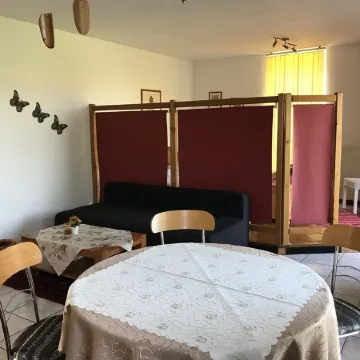 Ferienwohung mit Eigener Terrasse und Herrlichem Ausblick