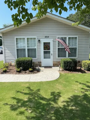 Cozy Concord Cottage Hotels in Concord