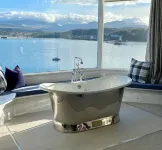 EXCLUSIVE HOUSE PRIVATE BEACH SEA FRONT SLEEPS 13 AMAZING VIEWS