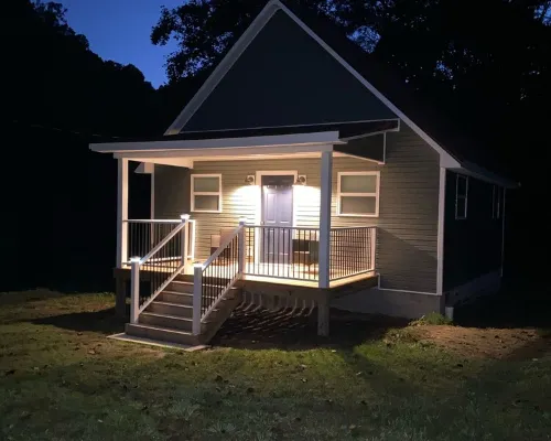 Mountain Laurel House Hotels in Tug Hardee