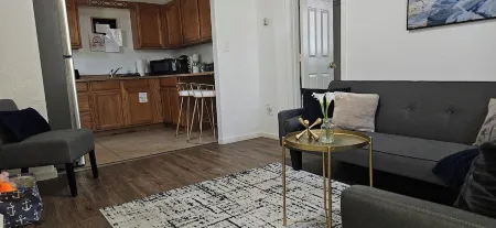 Small charming 1 bedroom duplex in Elko's tree streets neighborhood