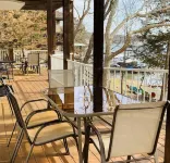 BIG ISLAND TIME Lakefront Family Vacation Home-4 Bd-3.5 Bth-Sleeps15-Cove-Dock