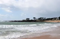 Grand Appartement REZ DE Jardin, 100m Dela Plage