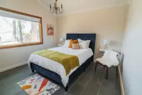 20 min to Sedona, 1 mile to Old Town