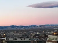 15th fl downtown w/ Mtn. View, spacious, safe - Denver license #2023-BFN-0051906