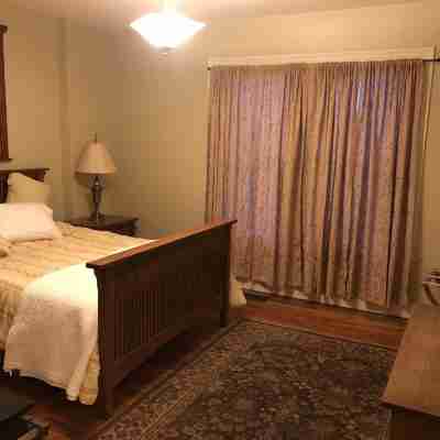 Restored 1906 3-Bedroom Townhouse Overlooking the Mississippi River Unit #1. Rooms