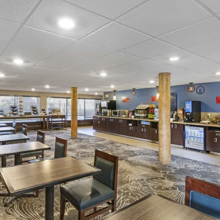 Best Western Plus Landmark Inn
