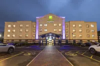 Holiday Inn Express POOLE by IHG - Haustierfreundliche