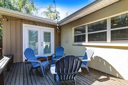 Large house near the University of Florida