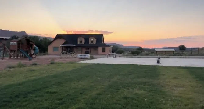 Wingate House at Sand Creek Homestead