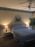 1st Floor 3 Br Condo with Free Wifi <Br>