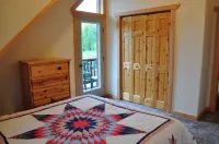 Price Drop!!!  Outland Meadows Cabin Near Yellowstone Park