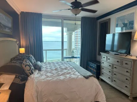 PensacolaBeachLuxuryCondoRental~1206T5~NauticalBrees~StunningSunsetsWillSleep10!