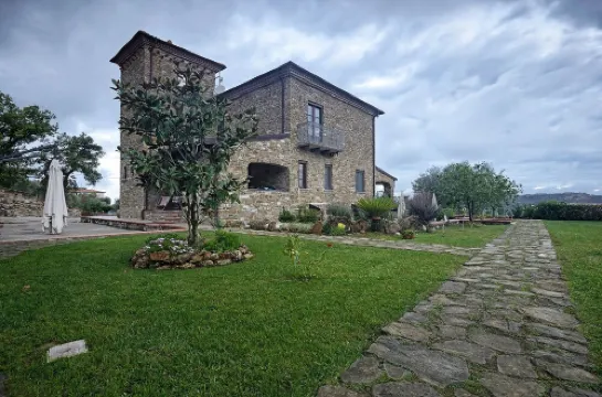 Cilento farmhouse with infinity pool: Apartment Zaffiro