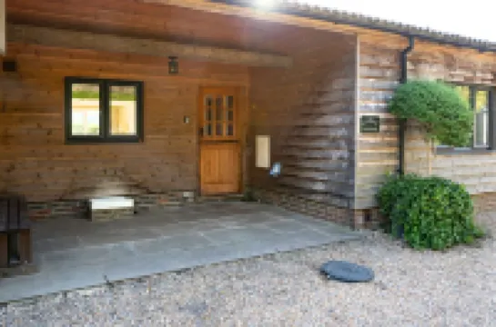 Stable Cottage - Beautiful Family Property in Rural Hampshire