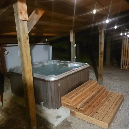 Black Bear Cabin central location to all Leavenworth's outdoor activities.
