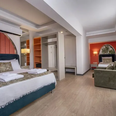 La Benata Beach Hotel