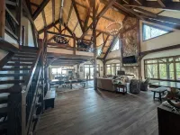 Not Your Typical Mountain Cabin - Must See Sunsets Hotel a Donegal Township