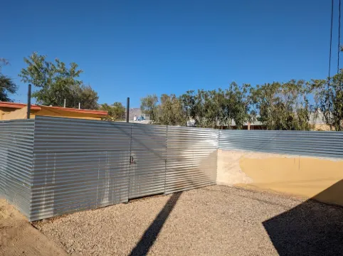 Guesthouse w/ private access and patio