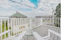 The Sea Gaze - 5BR with Beach Path