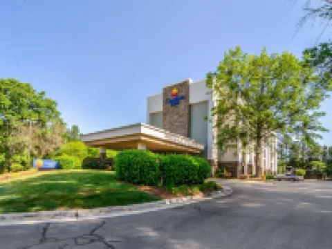 คอมฟอร์ตอินน์ ราเลห์ มิดทาวน์ โรงแรมในราเลห์