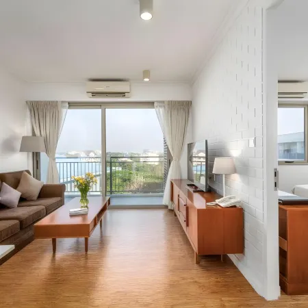 Sakura Residence & Hotel