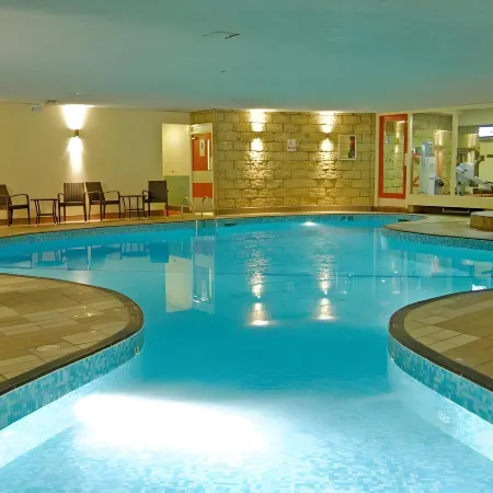 Cliffs Hotel