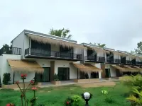 Suwi Coco Ville Resort Hotel a Rai Noi