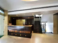 Hotel Ravisha Continental