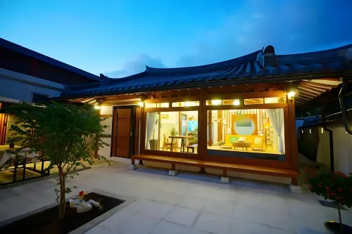 Geuligobom Dokchae Pension - Spa