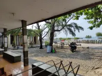 Charlie Homestay Pulau Tidung Hotels in Thousand Islands