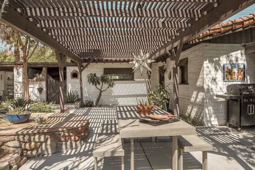 Gorgeous Private Casitas Estate, w/ 2 Casitas, Private Pool & Spa . Lic#110479